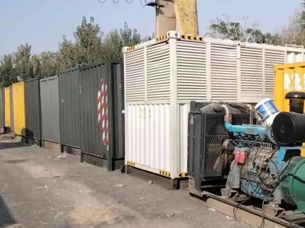 肃州200KW柴油发电机机组每小时油耗是多少？